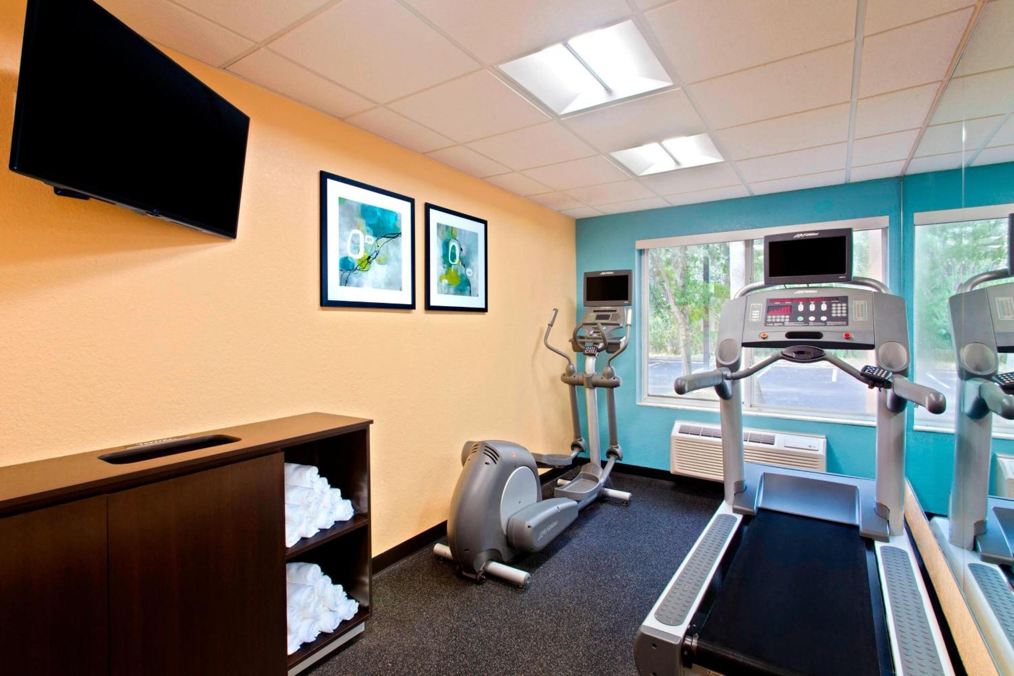 Fairfield Inn And Suites By Marriott Tampa Brandon Heartland Luaran gambar