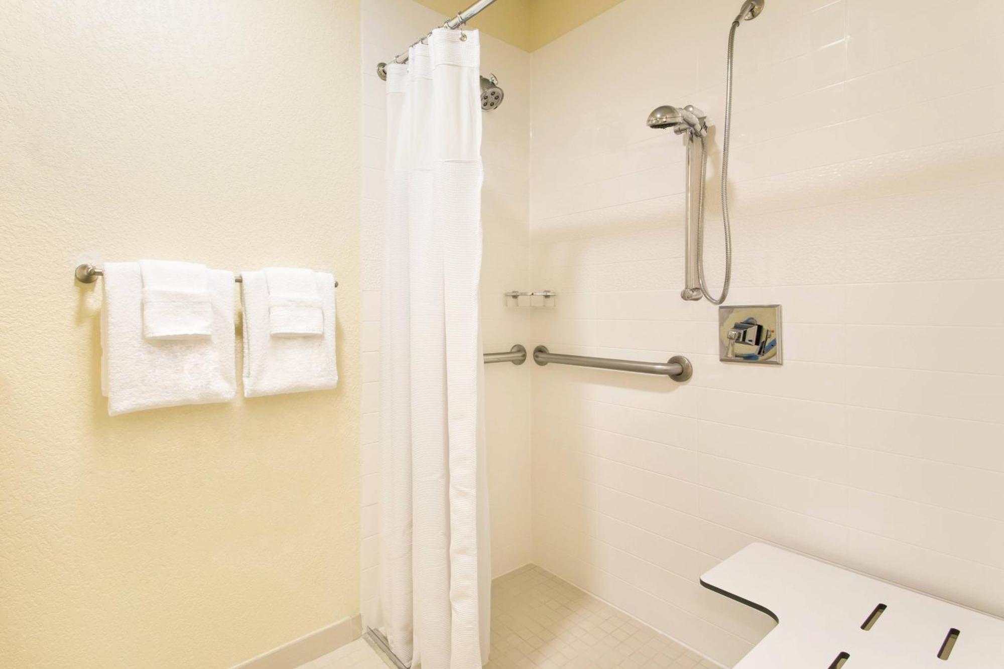 Fairfield Inn And Suites By Marriott Tampa Brandon Heartland Luaran gambar