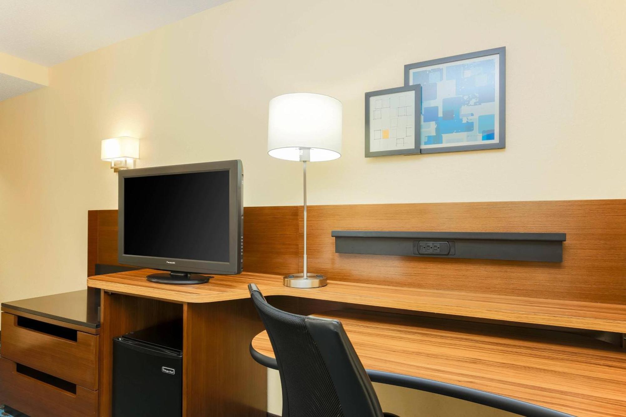 Fairfield Inn And Suites By Marriott Tampa Brandon Heartland Luaran gambar